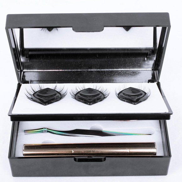 DIY Eyelash Extension Kit - Picture 13 of 16